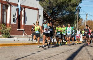 García y Berde los ganadores en la Carrera 214º Aniversario de la Prefectura