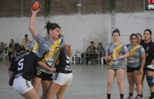 Talleres cumplió de local y ganó los dos compromisos