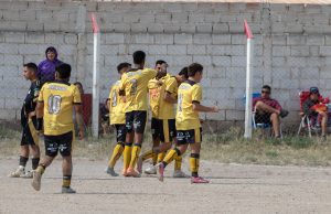 El Aurinegro venció a Defensores y el torneo se definirá mañana