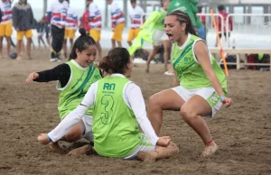 Fin de semana de fútbol playa en Las Grutas