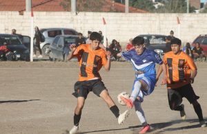 Ferro le ganó a Las Grutas y espera para no alejarse de la punta