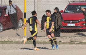 Liga Rionegrina: Talleres y Sacachispas festejaron en el inicio