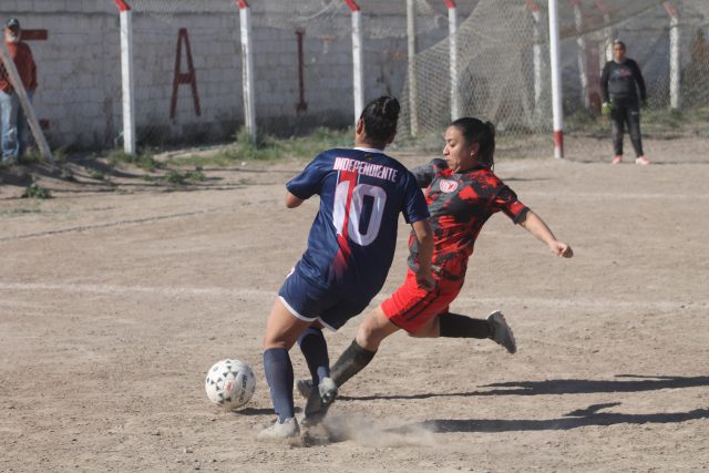 Independiente vs defensores de sierra grande femenino