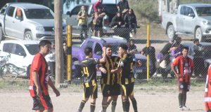 Talleres goleó, Sacachispas sigue ganando y Las Grutas consiguió su primera victoria