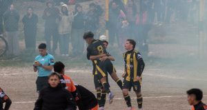 Hazaña de Talleres: goleó 4-0 a Sierra Colorada con nueve jugadores y clasificó al Regional Amateur