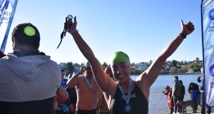 Mariana Huth y Denis San Martín subieron al podio en el Open Water Patagones-Viedma