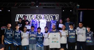 Ferro presentó su nueva indumentaria para la Primera División