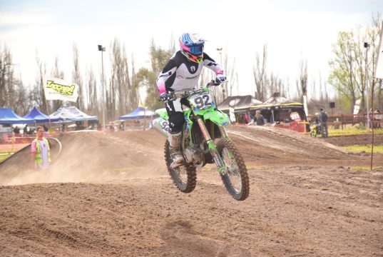 Nadín Segura ganó la primera fecha del Campeonato Rionegrino de Motocross